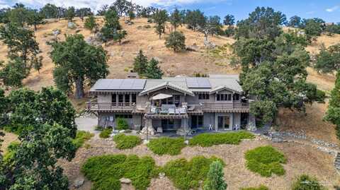 24700 Piute Drive, Tehachapi, CA 93561