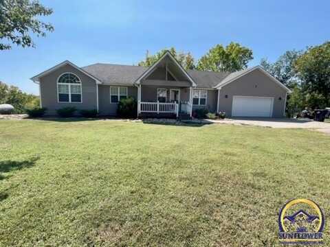 7453 Lakeview RD, Meriden, KS 66512