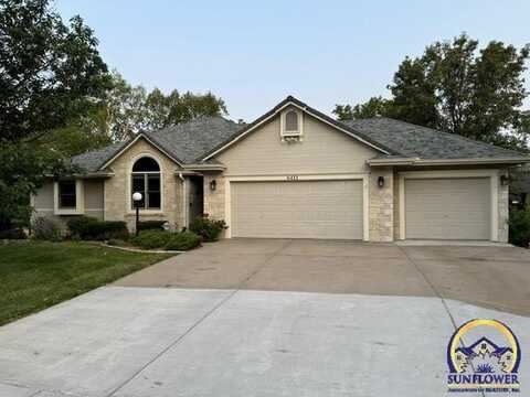 6411 SW Golf View DR, Topeka, KS 66614