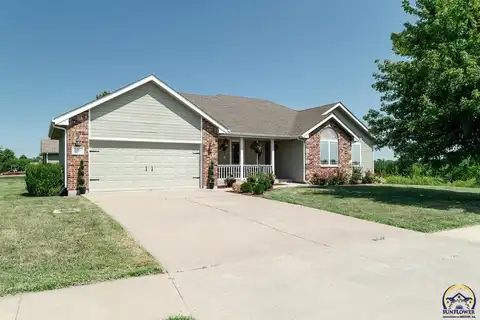 3402 SW 42nd St, Topeka, KS 66610