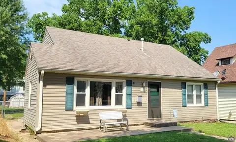 302 Walnut ST, Valley Falls, KS 66088