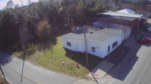 70 E Main, Barwick, GA 31720