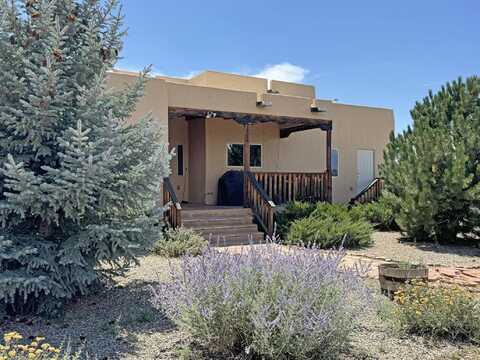 13c Calle Trujillo, Ranchos de Taos, NM 87557