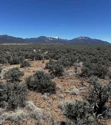 Off Gravel Pit Road, Taos, NM 87571