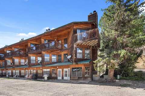 101 Oro Fino St, Red River, NM 87558