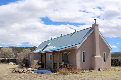 44 Poleo Road, Costilla, NM 87524