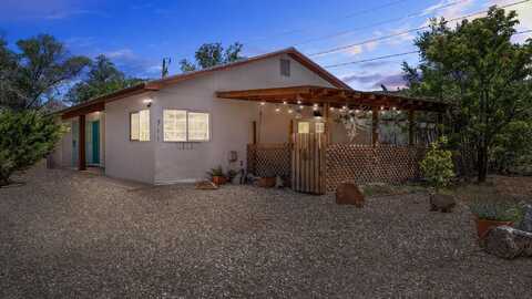 711 Kit Carson Road, Taos, NM 87571