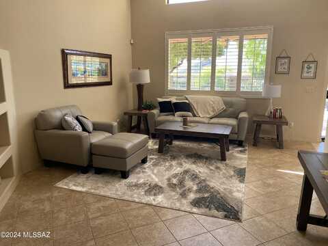 3233 W Flowering Cactus Court, Tucson, AZ 85745