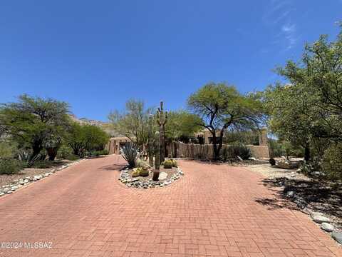 5661 E Shadow View Court, Tucson, AZ 85750