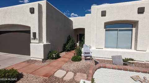 37671 S Hill Side Drive, Tucson, AZ 85739