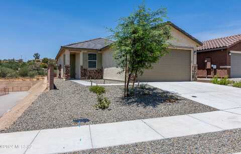 9215 N Peridot Vista Avenue, Tucson, AZ 85742