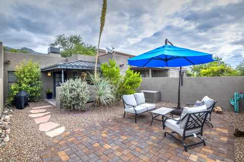 5800 N Kolb Road, Tucson, AZ 85750