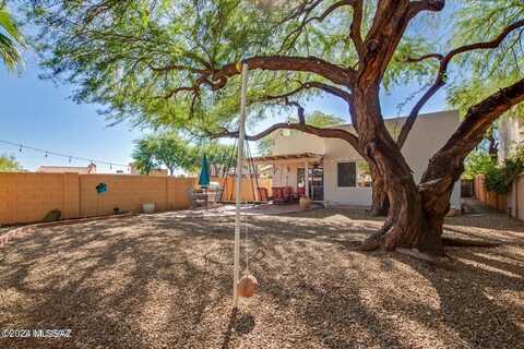 6662 N Calle De Calipso, Tucson, AZ 85718