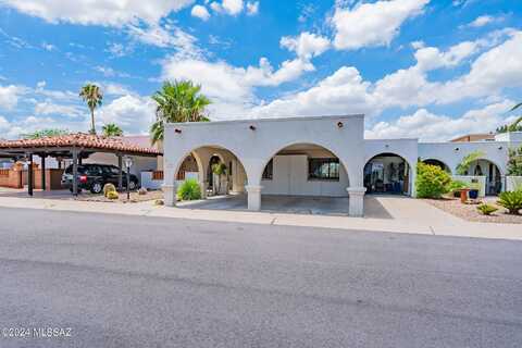 31 N Las Yucas, Green Valley, AZ 85614