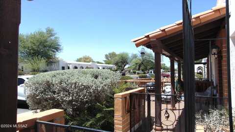 357 S Paseo Quinta S, Green Valley, AZ 85614