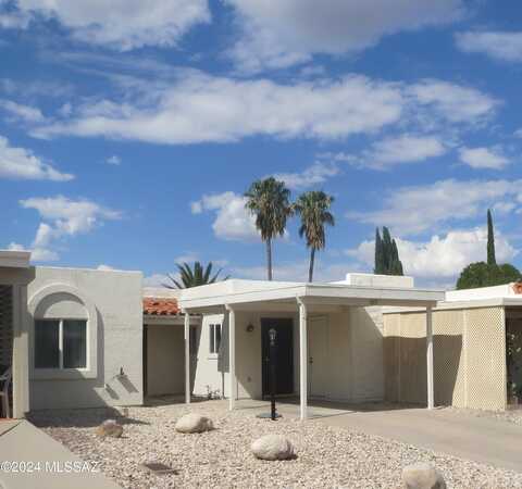 1165 S Alpine Circle, Green Valley, AZ 85614