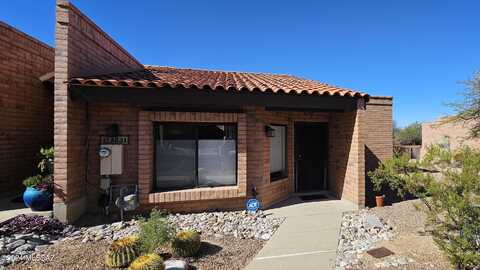 8631 N Little Oak Lane, Tucson, AZ 85704