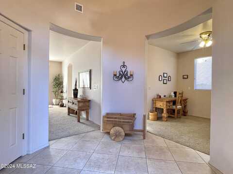 2442 W Tom Watson Drive, Tucson, AZ 85742