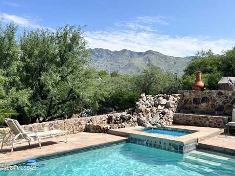 5111 N Post Trail, Tucson, AZ 85750