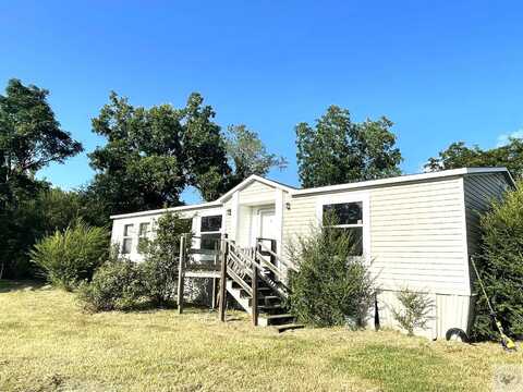 504 W Simmons, Waldo, AR 71770