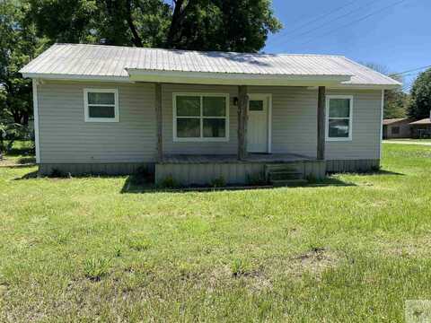 333 Beck St., DeKalb, TX 75559