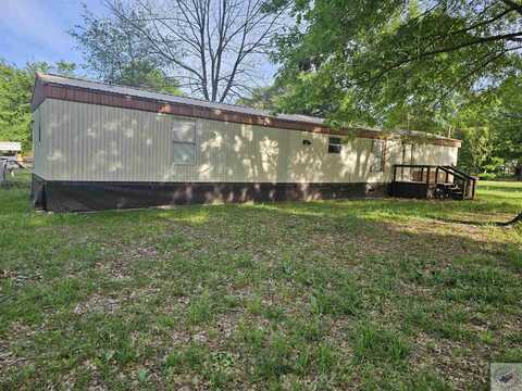 300 E 1st, Hooks, TX 75561