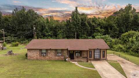 203 Pleasant Valley, Texarkana, AR 71854