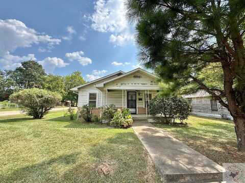 2301 W 13th Street, Texarkana, TX 75501