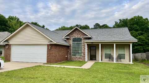 522 E Greenfield Dr., Wake Village, TX 75501