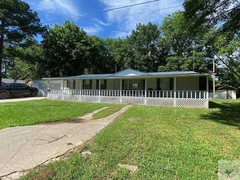 113 Dalby St, DeKalb, TX 75559