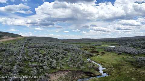 40 Acres MERNA N BEAVER 23-115, Merna, WY 83115