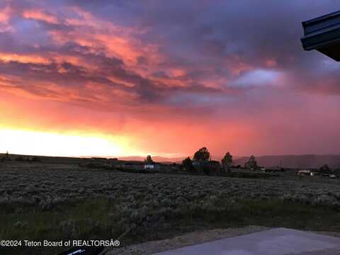 6 BLACK BEAR Road, Pinedale, WY 82941