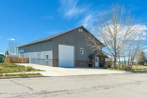 104 COUNTRY CLUB Lane, Pinedale, WY 82941