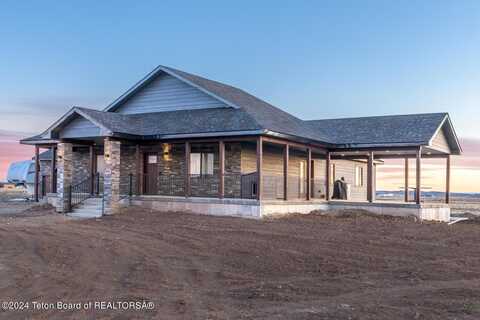 62 BIG LOOP Road, Pinedale, WY 82941