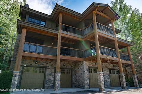 526 LOWER SNOW KING Loop, Jackson, WY 83001