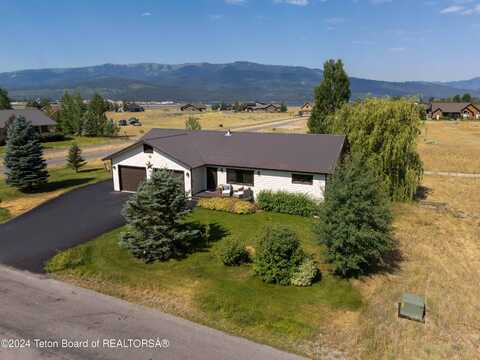 39 COLUMBINE Street, Alpine, WY 83128