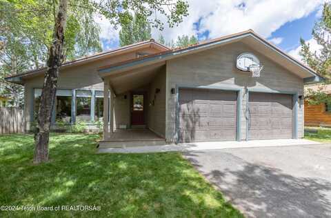 1235 W ANGUS Drive, Jackson, WY 83001