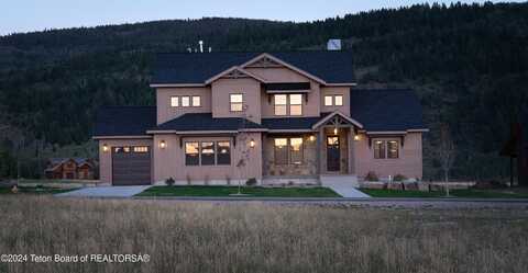 606 ROYAL ELK Circle, Victor, ID 83455