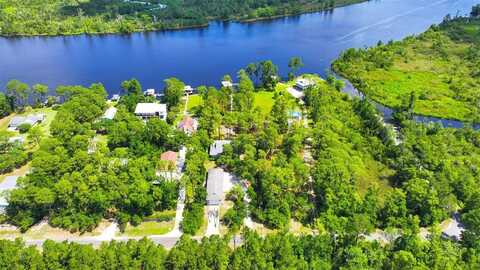 253 Rio Vista Drive, Sopchoppy, FL 32358