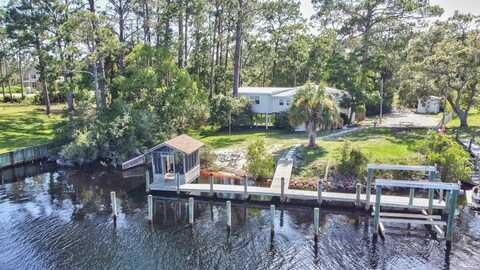 295 River Road, CARRABELLE, FL 32322