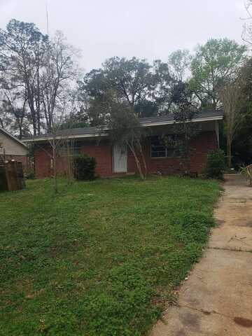 2306 Lois Lane, Tallahassee, FL 32301