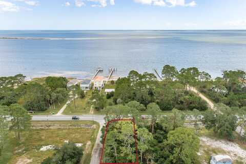 2183 E US Highway 98, CARRABELLE, FL 32322