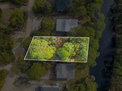 138 Harbor Circle, ALLIGATOR POINT, FL 32346