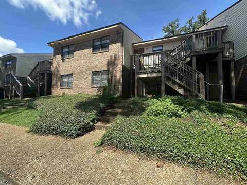 1104 Green Tree Court, Tallahassee, FL 32304