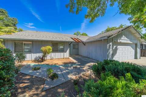 2064 Stonybrook Drive, Red Bluff, CA 96080