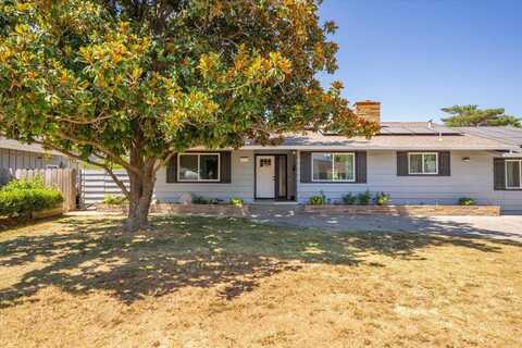 1938 Colusa Street, Corning, CA 96021