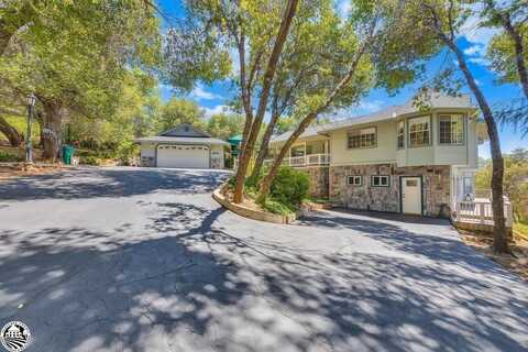 22219 Paseo De Los Portales, Sonora, CA 95370