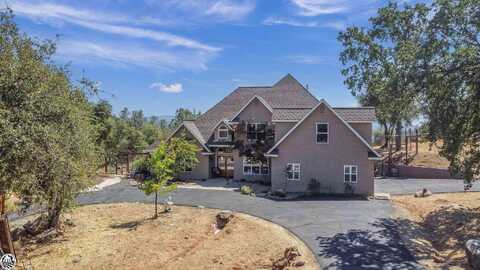 18051 Yosemite Rd, Tuolumne, CA 95379