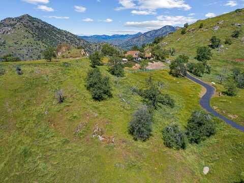 Black Oak Drive, Three Rivers, CA 93271