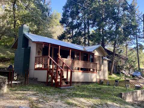 184 Rabbit Foot Trail, California Hot Springs, CA 93207